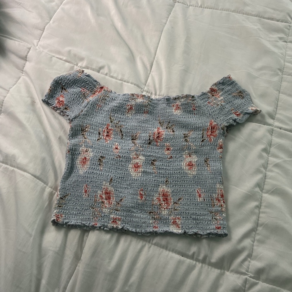 crop top - Picture 2 of 2